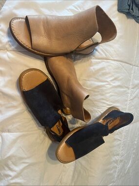Women's Leather Slingback Sandals in Black and Tan